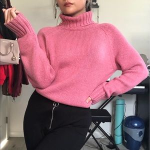 Pink GAP turtleneck sweater